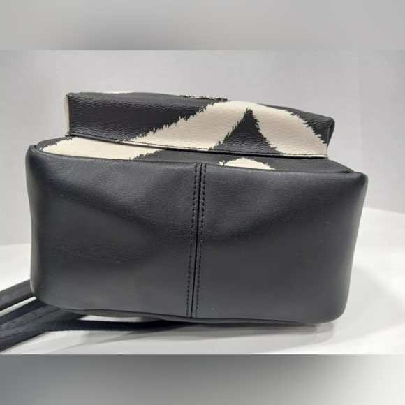 Coach Zebra Animal Print Black & White Mini Charlie Leather Backpack - Picture 5 of 6